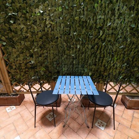 Una Stanza Al Museo Napoli Ngoại thất bức ảnh